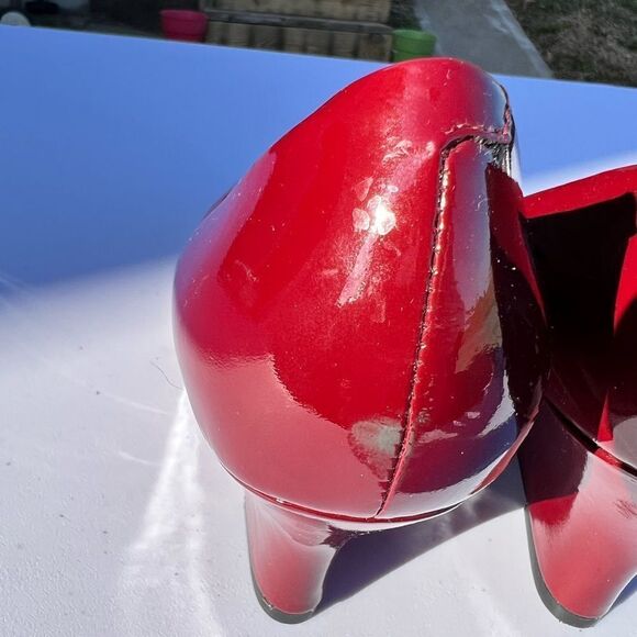 Via Spiga Red Wedge Heel Pointed Toe Shoe Size 9 1/2 - Picture 8 of 14